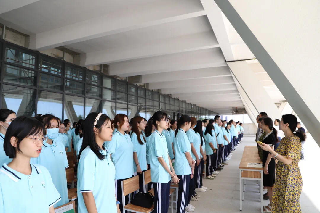 emc易倍·(中国)体育官方网站-EMCSPORTS